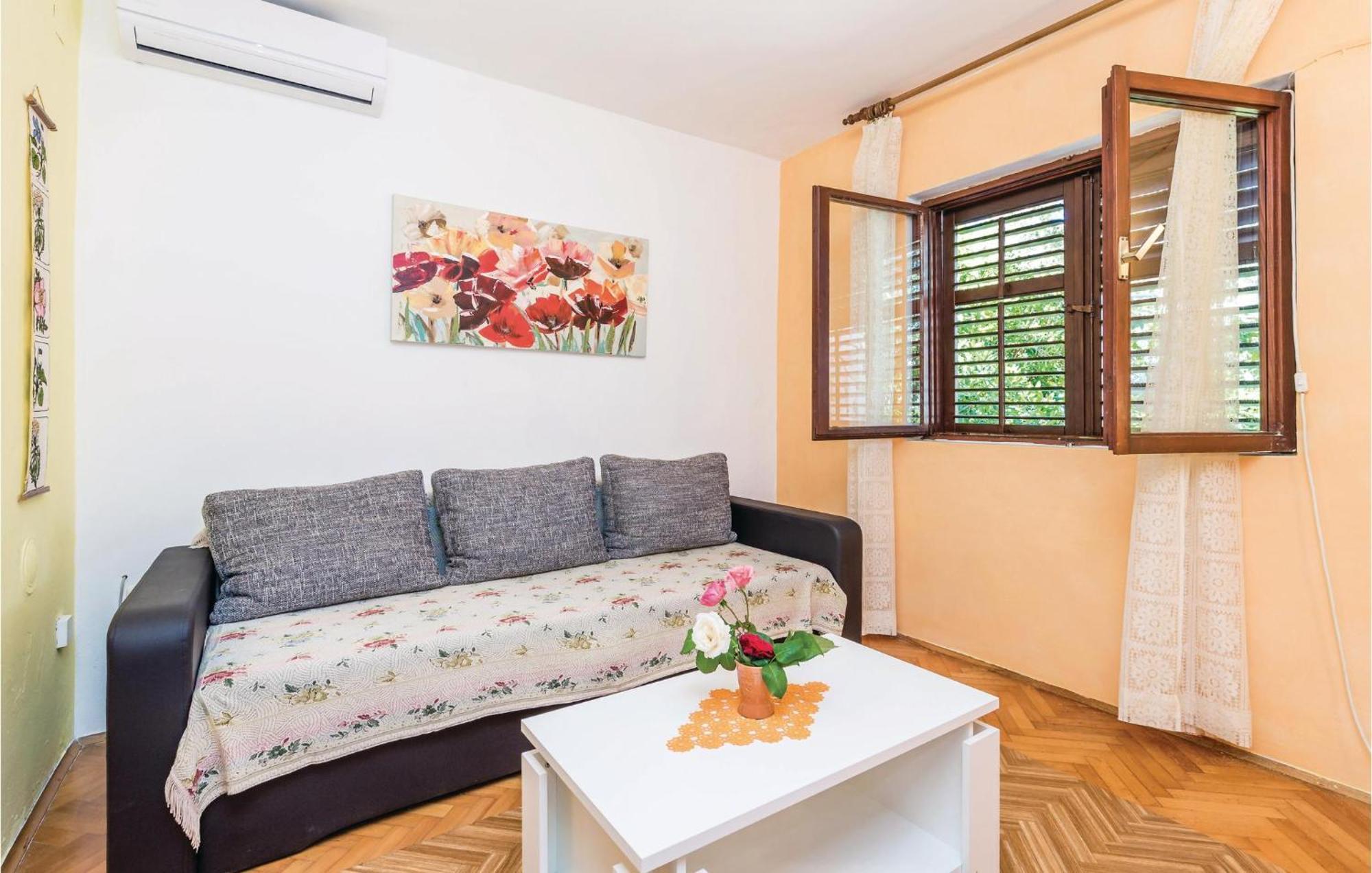 Stunning Apartment In Barbat-Rab With Wifi Barbat na Rabu Exterior foto